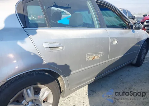 2005 Nissan Altima 2.5 S из США, поврежденный, VIN 1N4AL11E75C122135